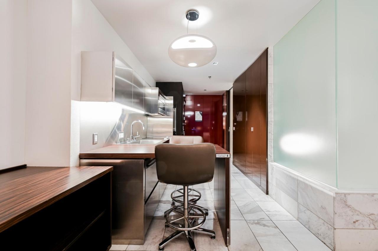 Stripviewsuites Two-Bedroom Conjoined Suite At Palms Place Las Vegas Exterior photo